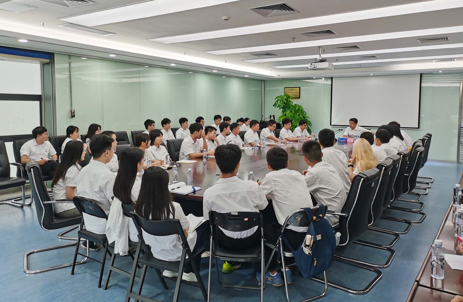 尊时凯龙·(中国区)人生就是搏!